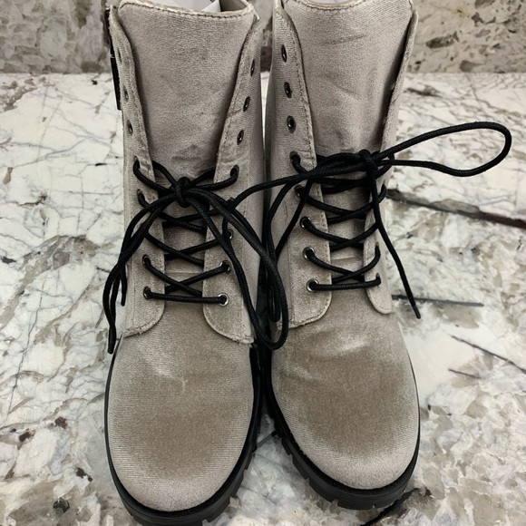 Dolce Vita silver velvet PATRIK combat boot sz 8 - Picture 5 of 9